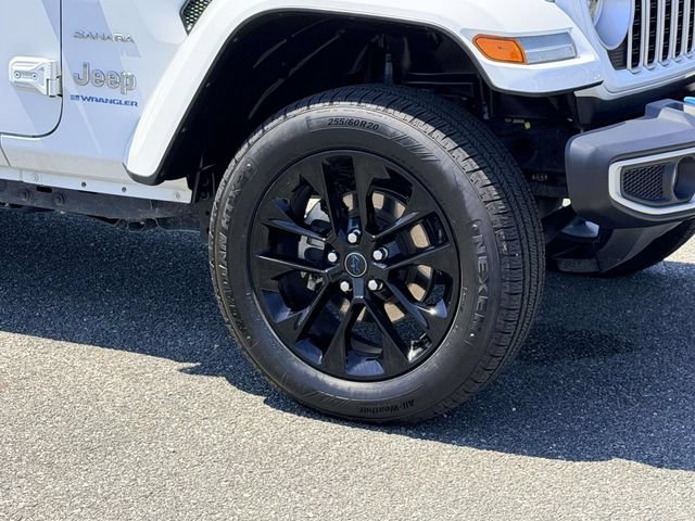 Used 2024 Jeep Wrangler Unlimited Sahara AWD/4WD image 7