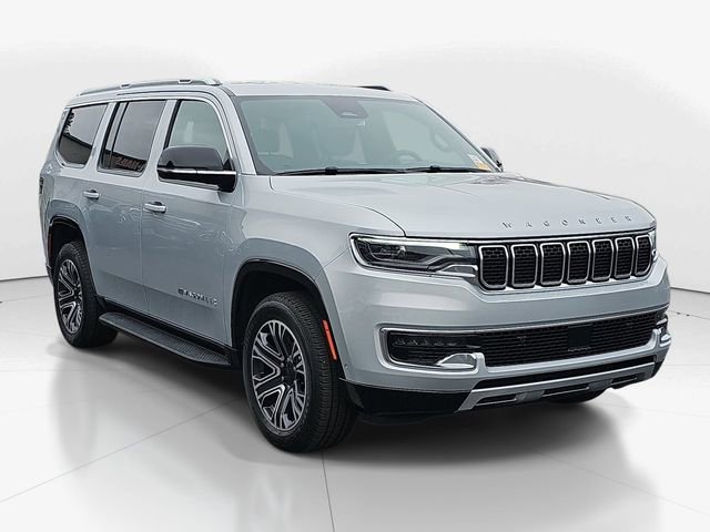 Used 2024 Jeep Wagoneer Series II w/ Flexible Seating Group RWD image 1