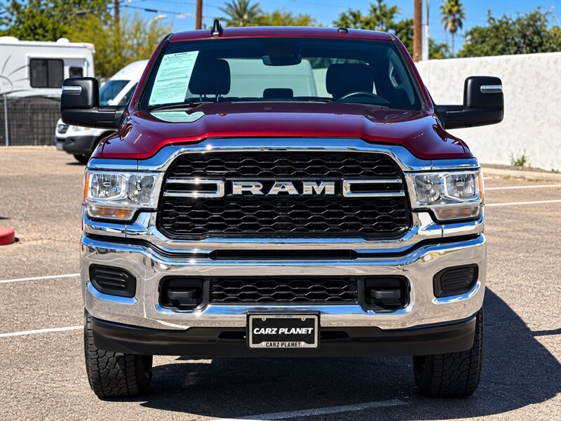 Used 2024 RAM 2500 Tradesman w/ Chrome Appearance Group AWD/4WD image 9