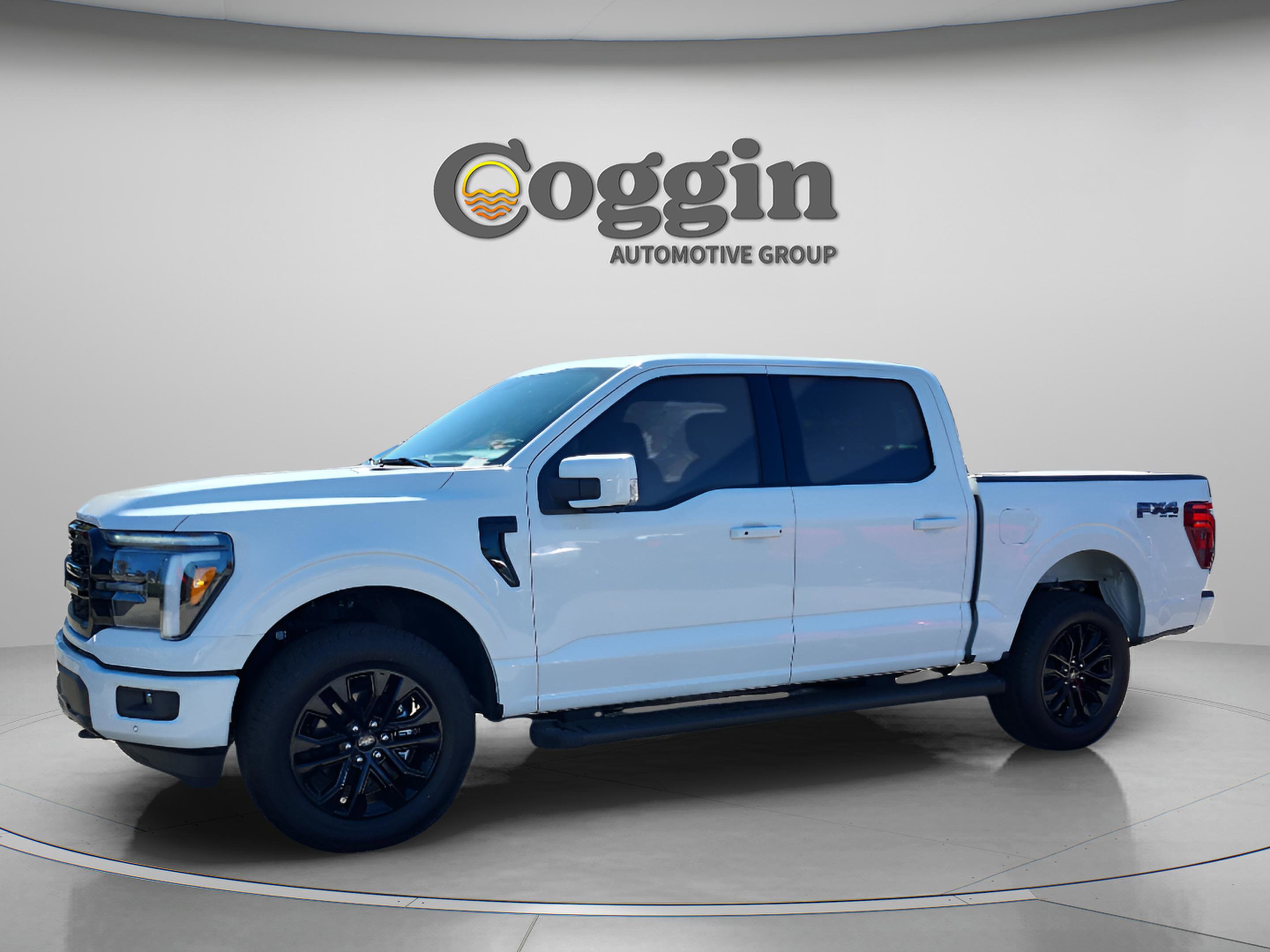 New 2025 Ford F150 Lariat w/ Equipment Group 502A High