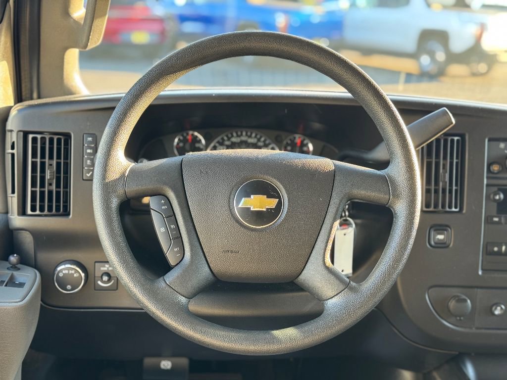 Used 2021 Chevrolet Express 3500 LT w/ LT Preferred Equipment Group image 3