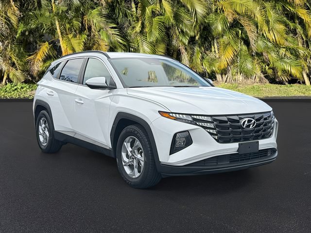 Used 2024 Hyundai Tucson SEL FWD image 2