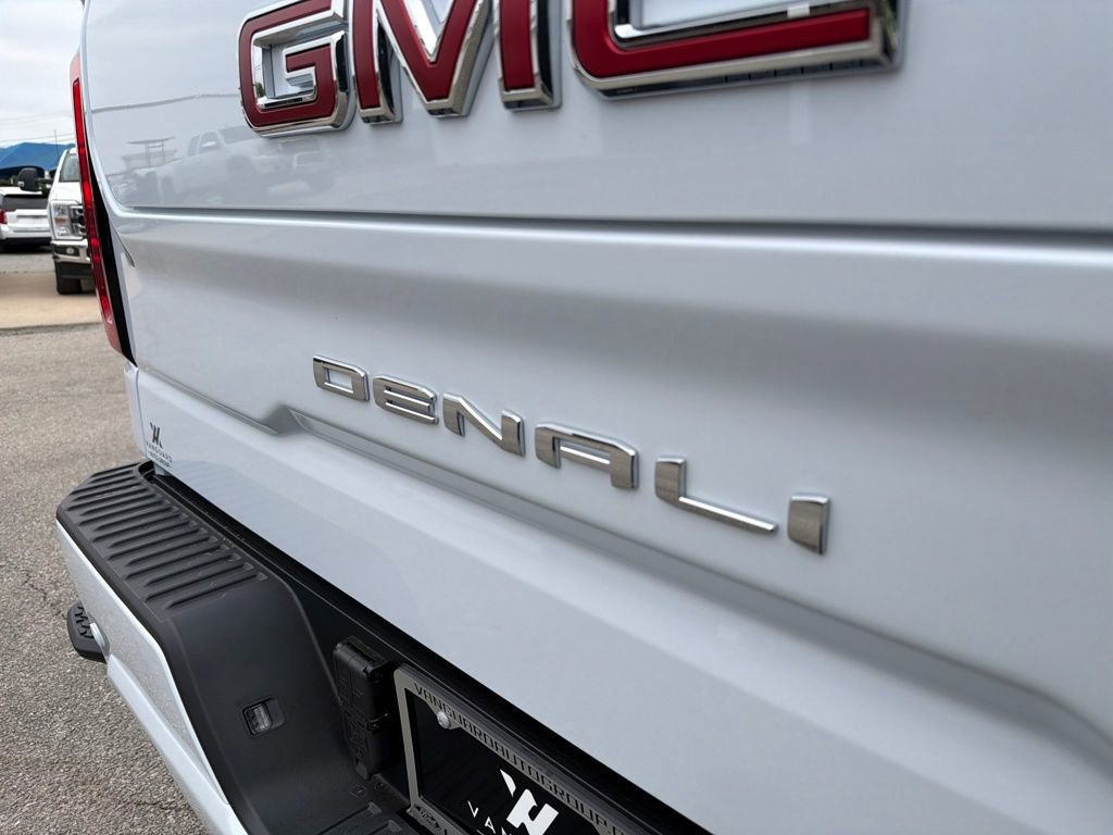 New 2026 GMC Sierra 1500 Denali image 9