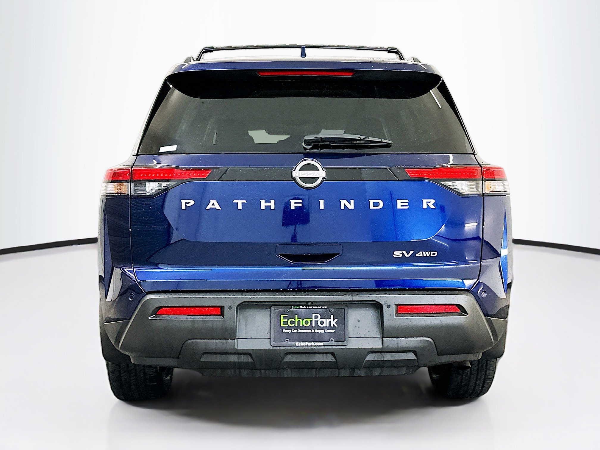 Used 2024 Nissan Pathfinder SV image 7