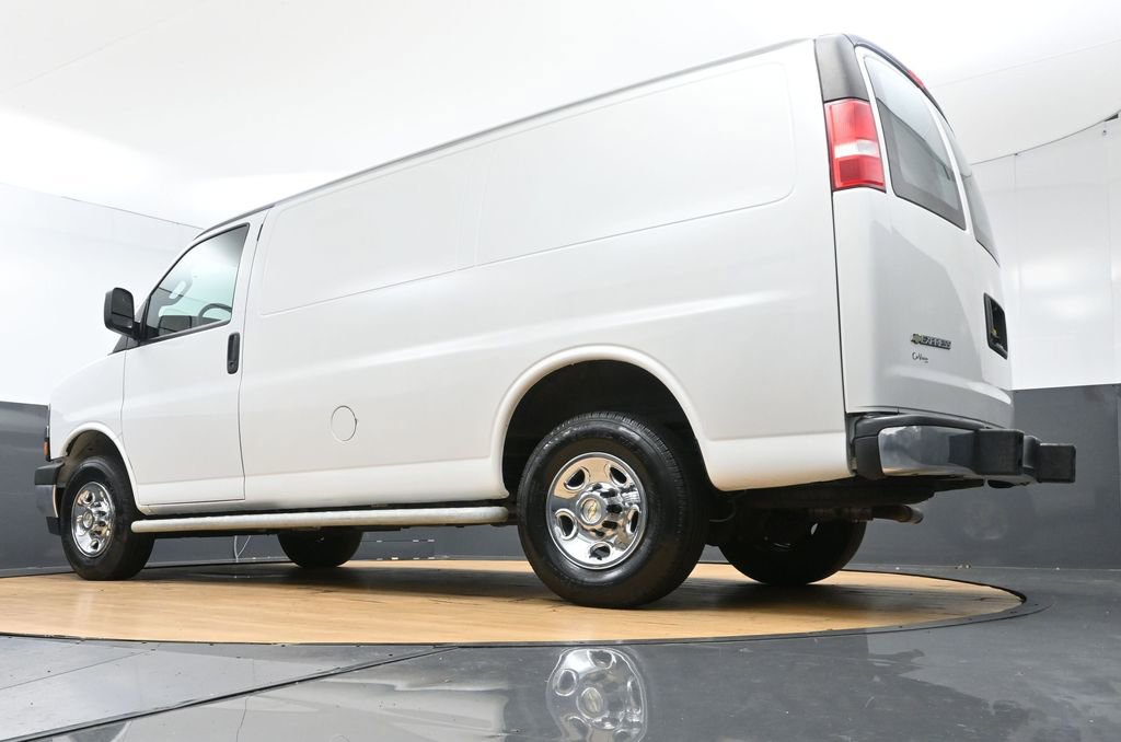 Used 2024 Chevrolet Express 2500 w/ Driver Convenience Package image 46