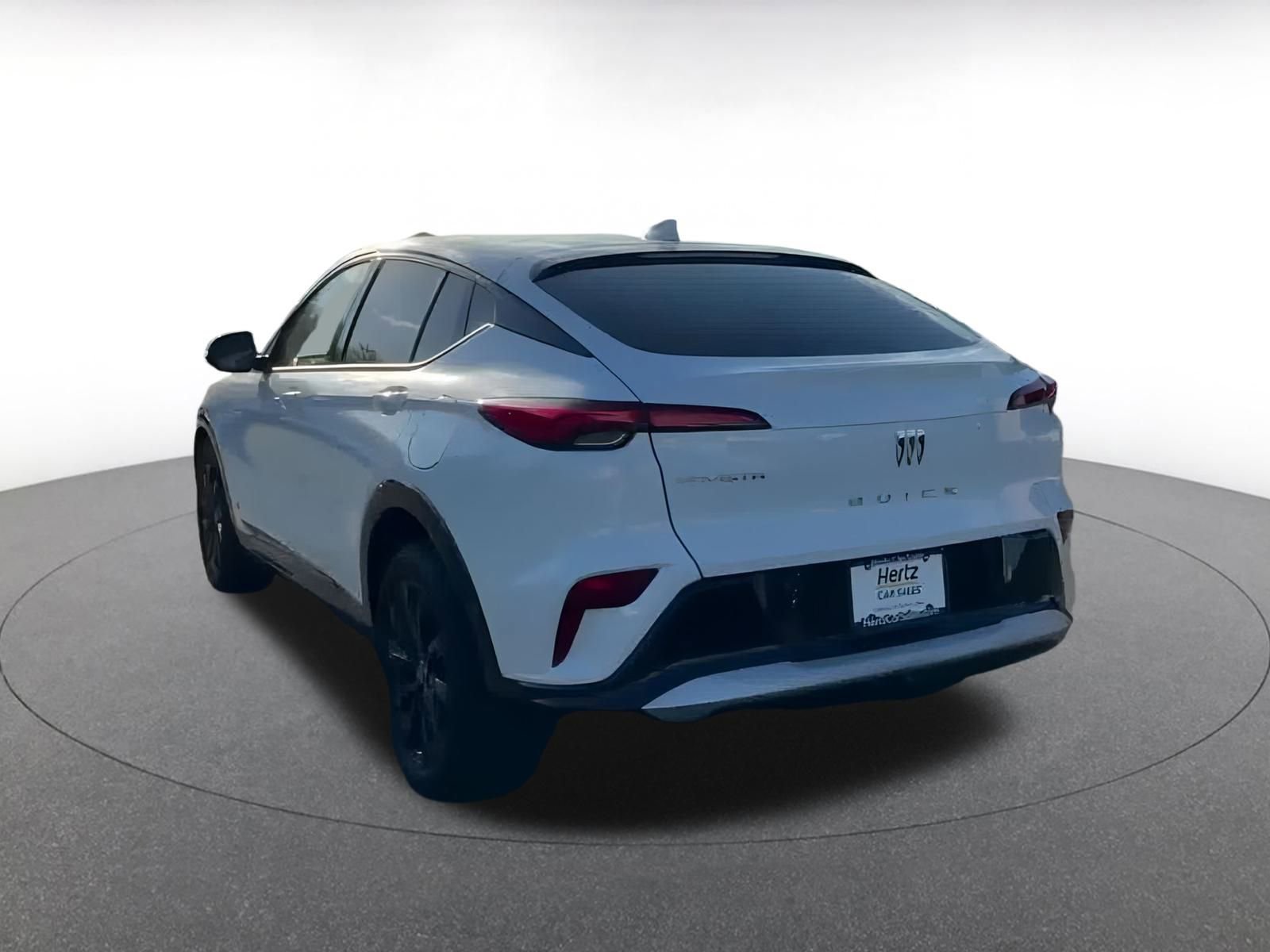 Used 2025 Buick Envista Sport Touring image 10