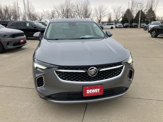 Used 2022 Buick Envision Avenir w/ Technology Package II AWD/4WD image 2