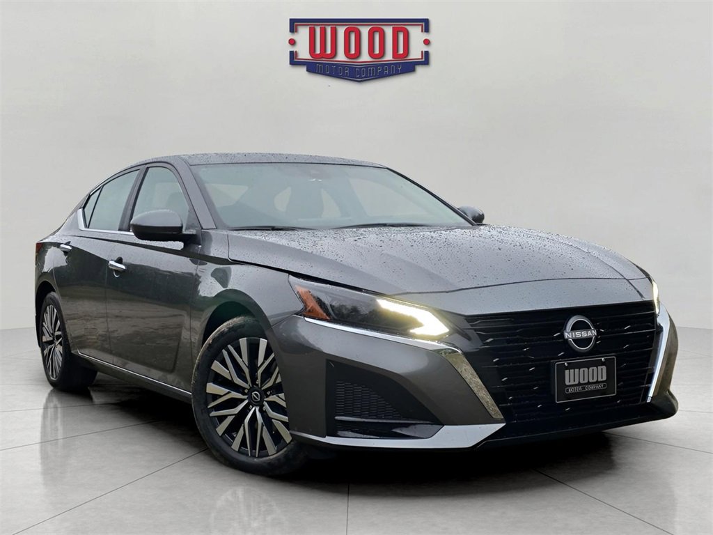 New 2025 Nissan Altima 2.5 SV