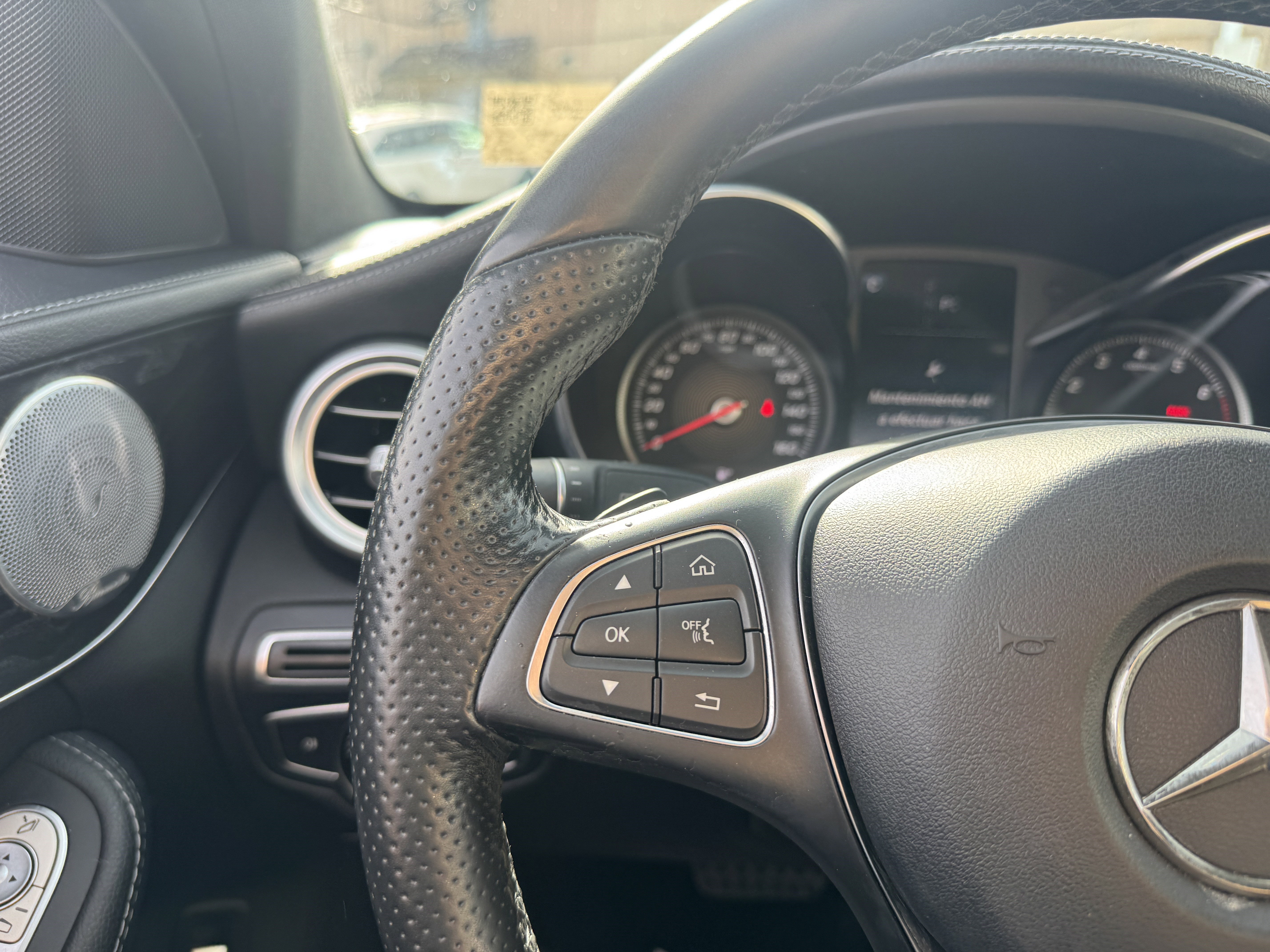 Used 2016 Mercedes-Benz C 300 4MATIC Sedan image 24