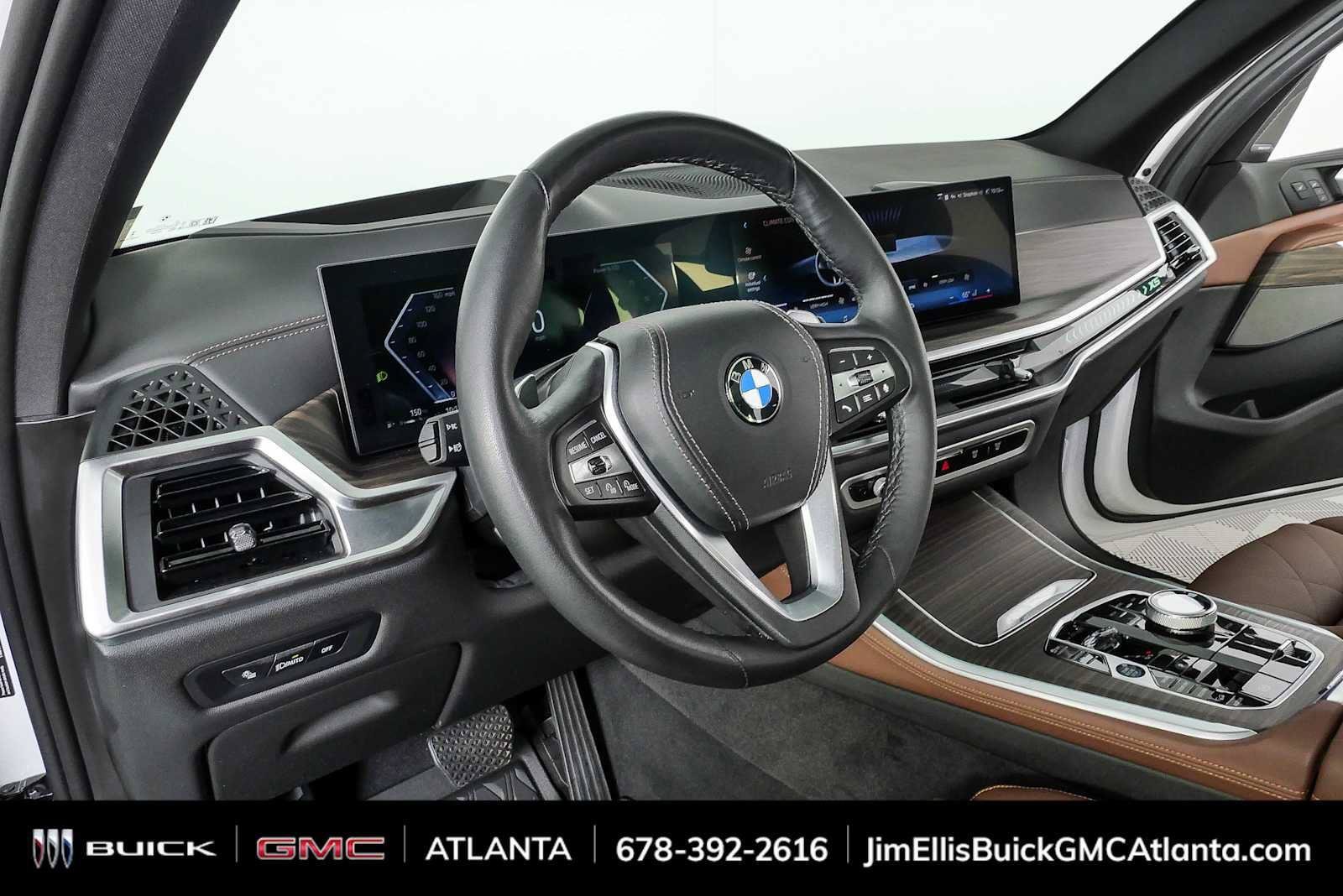 Used 2026 BMW X5 xDrive40i w/ Executive Package AWD/4WD image 4
