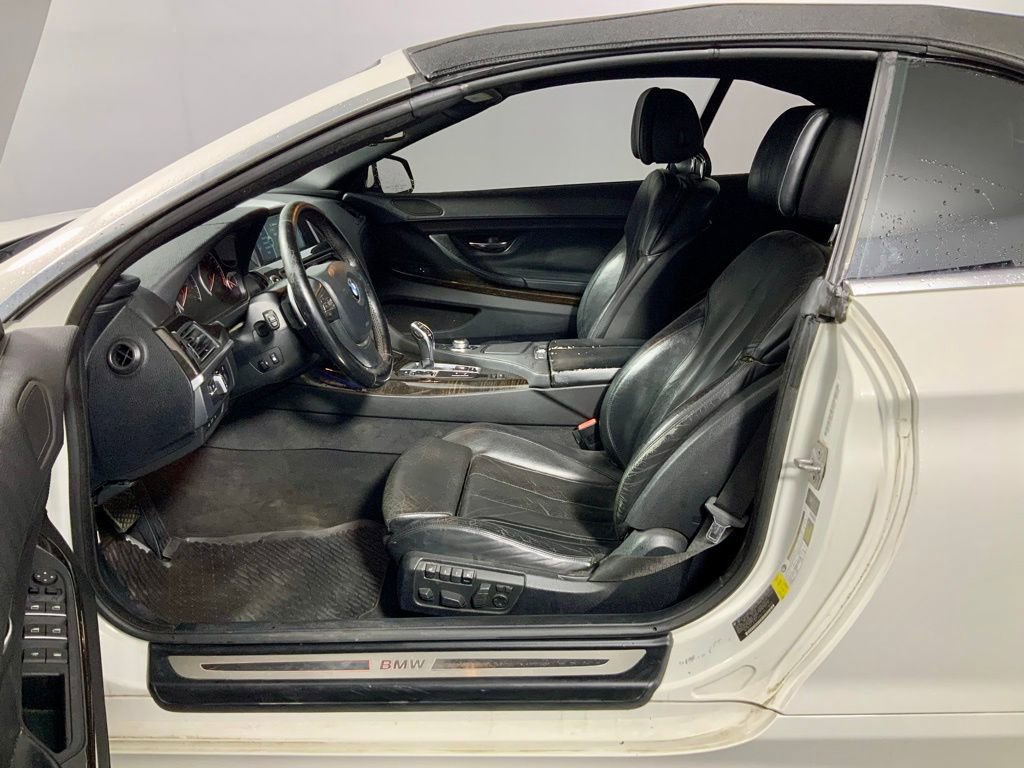 Used 2012 BMW 650i Convertible image 18