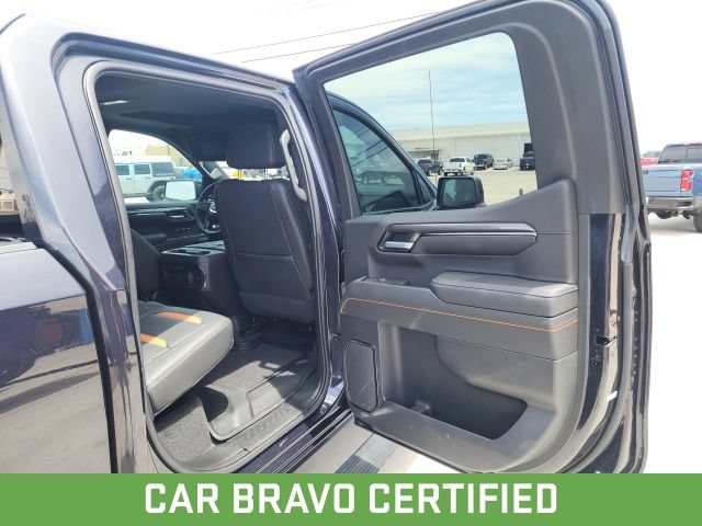 Certified 2022 GMC Sierra 1500 AT4 w/ AT4 Premium Package AWD/4WD image 32