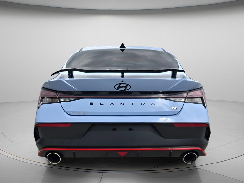 New 2026 Hyundai Elantra N FWD image 4