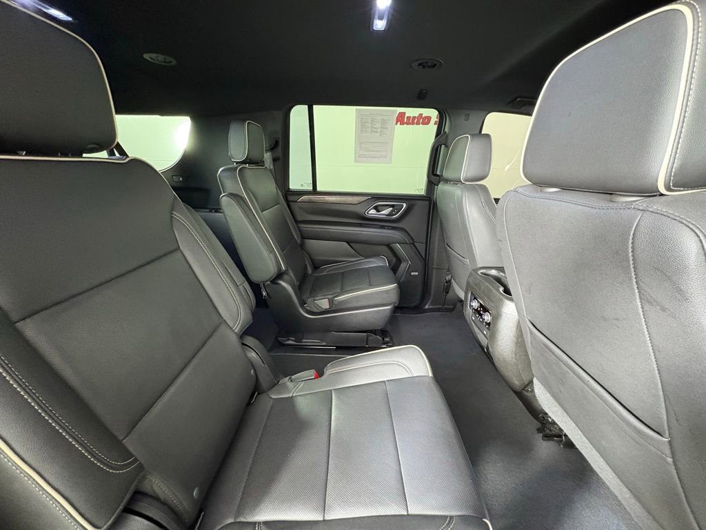 Used 2022 Chevrolet Suburban Premier image 53
