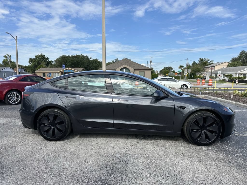 Used 2025 Tesla Model 3 Long Range RWD image 4