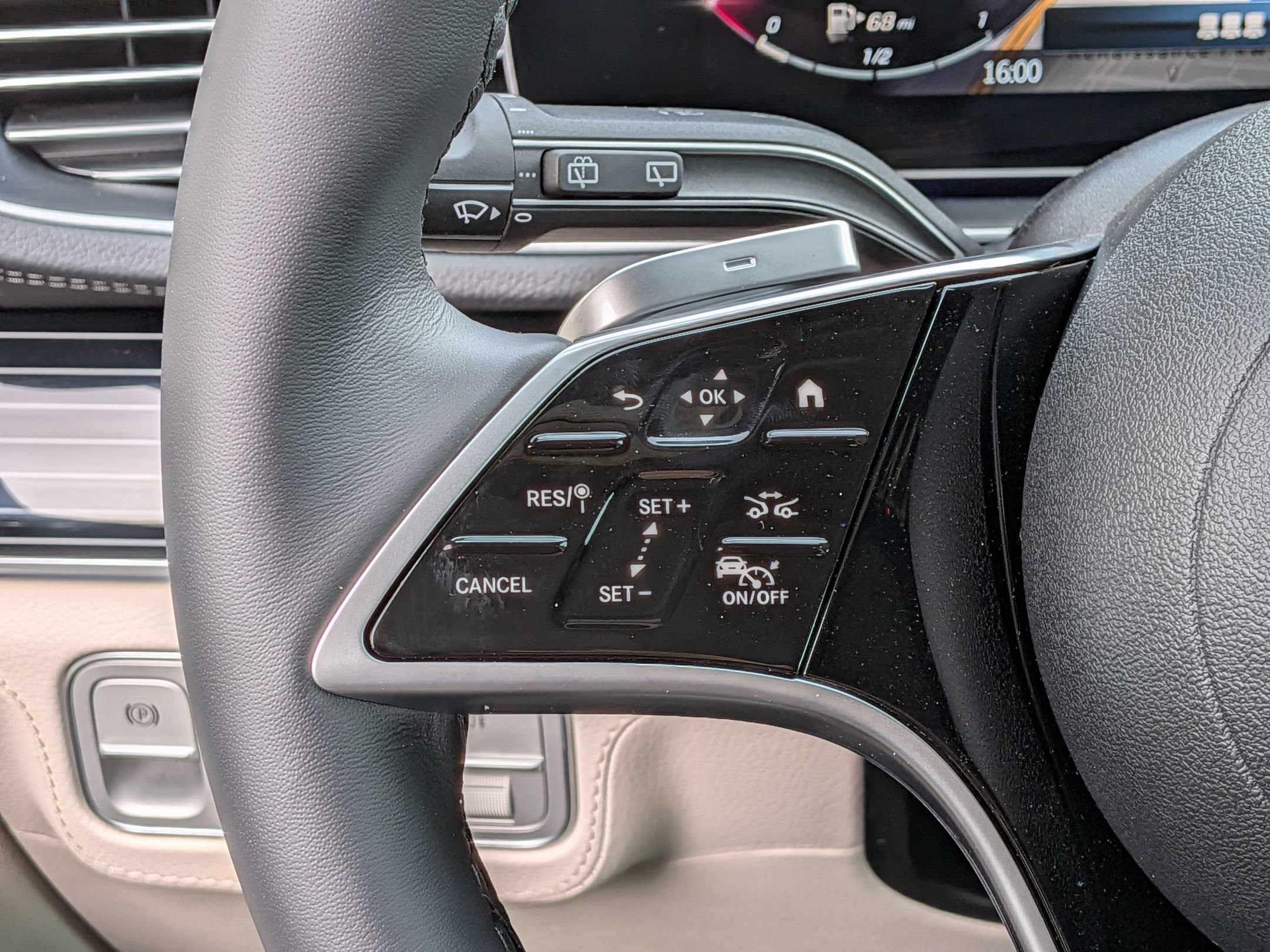 New 2026 Mercedes-Benz GLE 580 4MATIC image 20