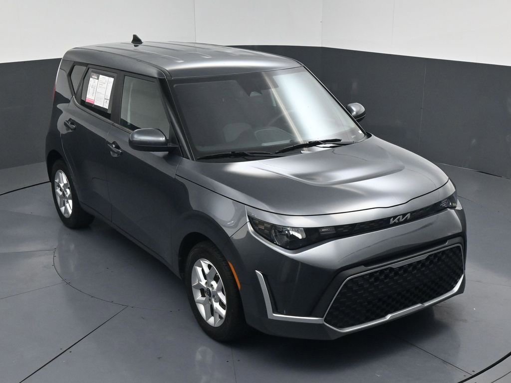 Used 2024 Kia Soul LX w/ Option Group 015 FWD image 5