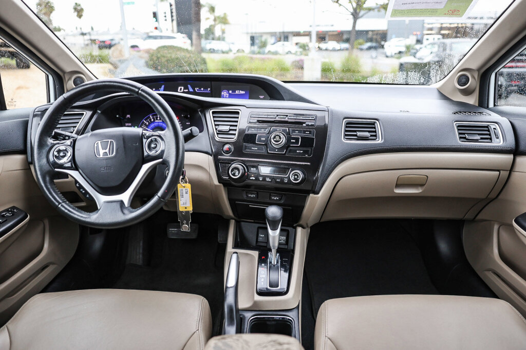 Used 2013 Honda Civic EX-L image 2