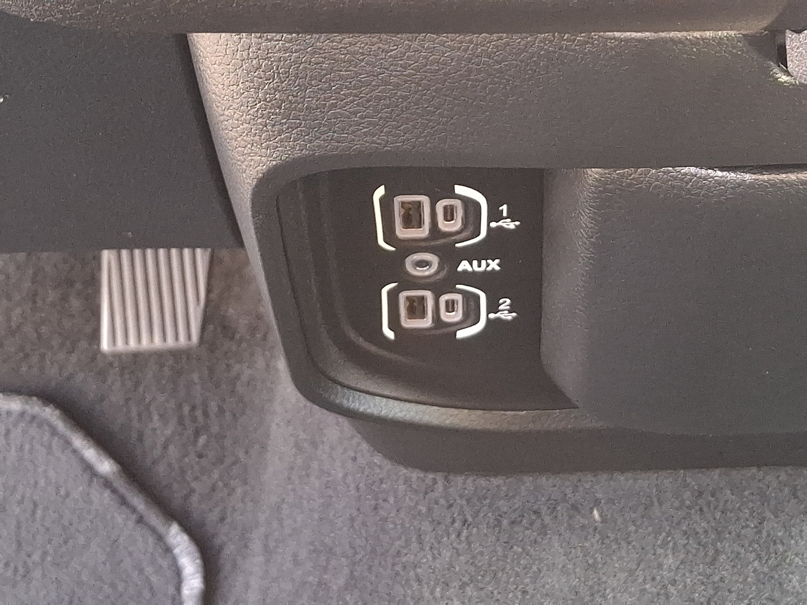 Used 2025 RAM 1500 Tradesman AWD/4WD image 22