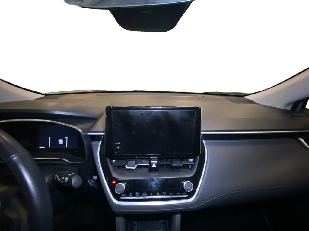 Certified 2024 Toyota Corolla Cross XLE image 10