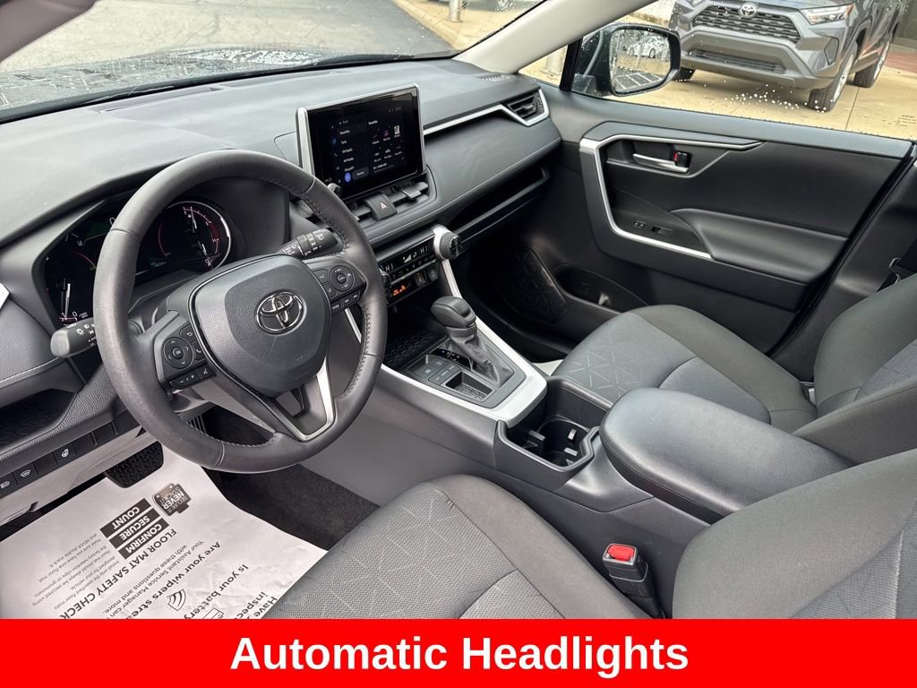 Certified 2025 Toyota RAV4 XLE image 15