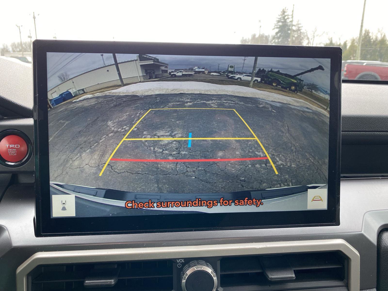 Used 2025 Toyota Tacoma TRD Off-Road image 21