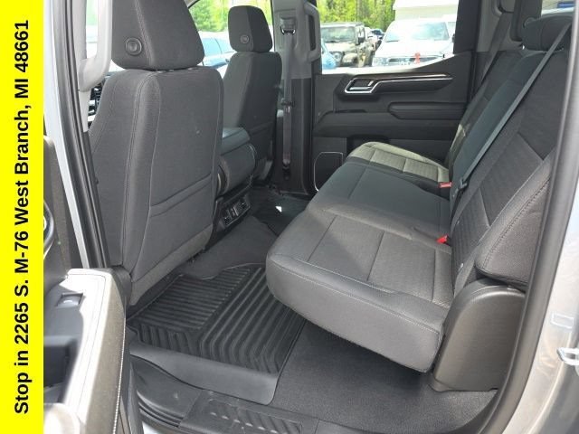 Used 2023 Chevrolet Silverado 1500 LT AWD/4WD image 33