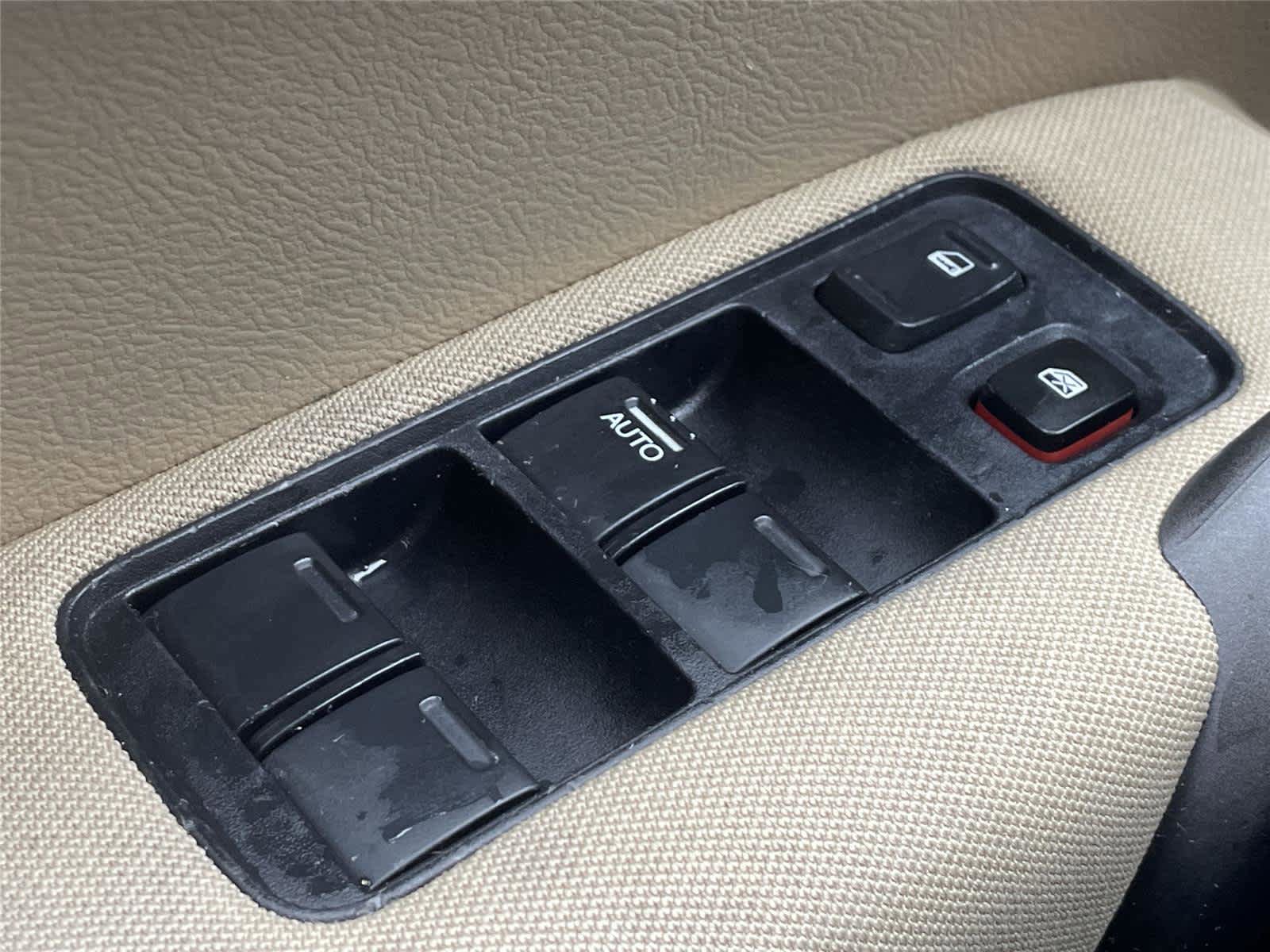 Used 2011 Honda CR-V LX image 23