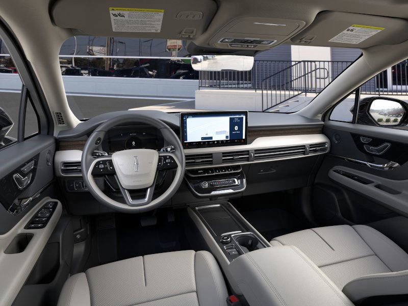 New 2026 Lincoln Corsair Reserve image 9