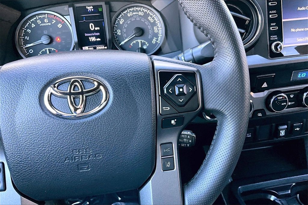 Certified 2023 Toyota Tacoma TRD Off-Road image 13