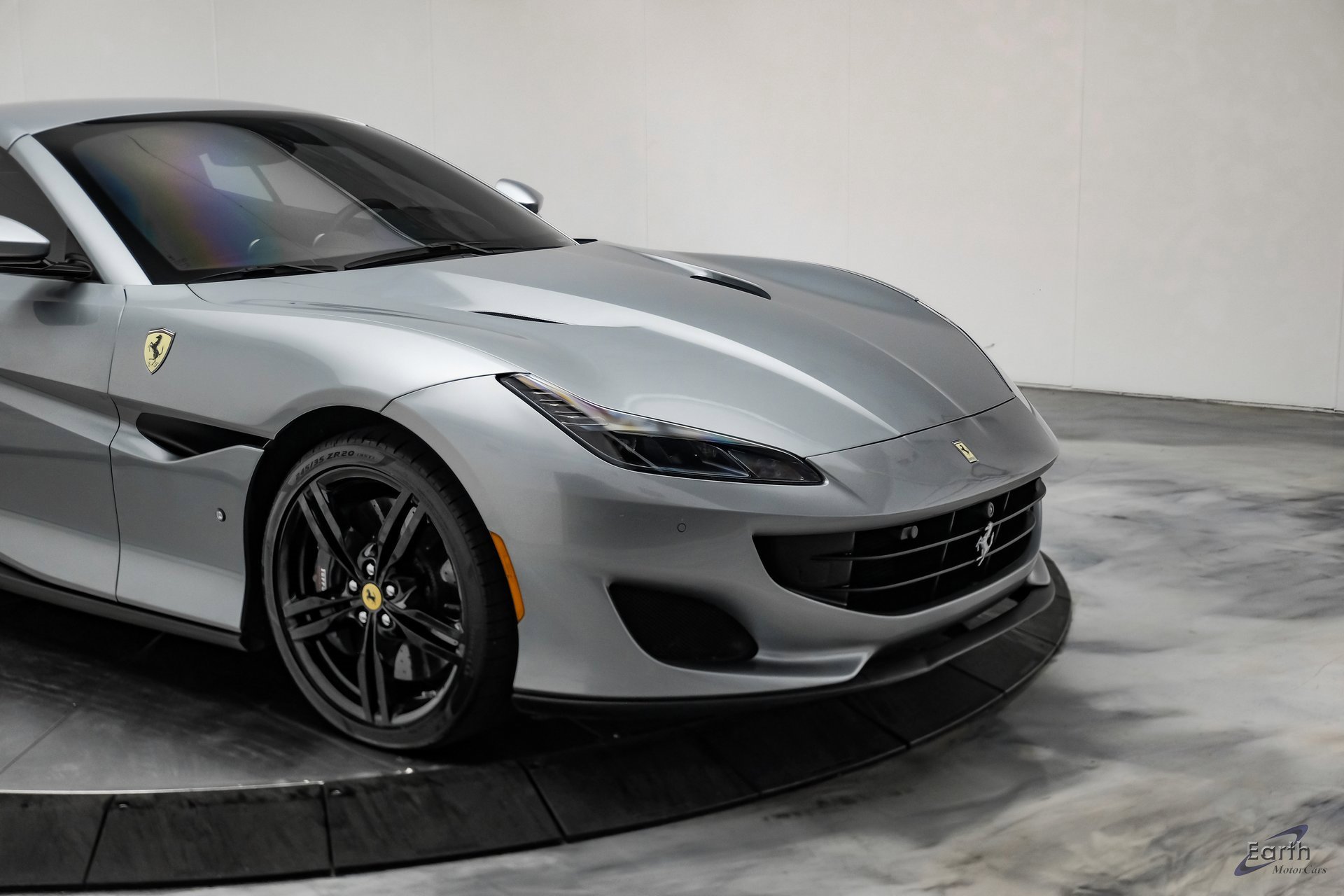 Used 2019 Ferrari Portofino image 36