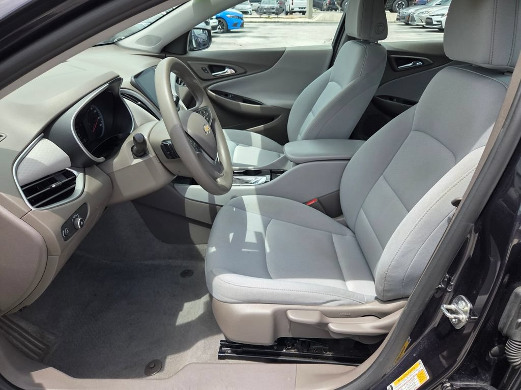 Certified 2022 Chevrolet Malibu LS w/ LPO, Convenience Package 1 FWD image 5