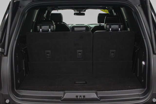 Used 2019 Ford Expedition Limited w/ Equipment Group 302A AWD/4WD image 9
