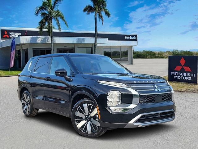 New 2026 Mitsubishi Outlander SE