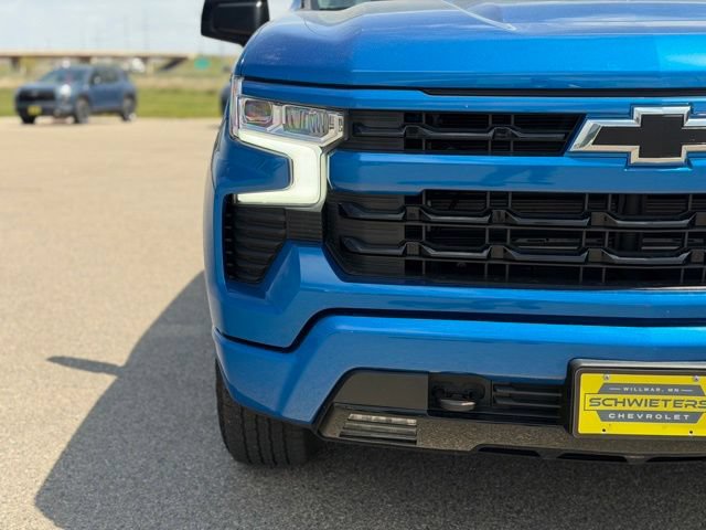 Used 2024 Chevrolet Silverado 1500 RST AWD/4WD image 4