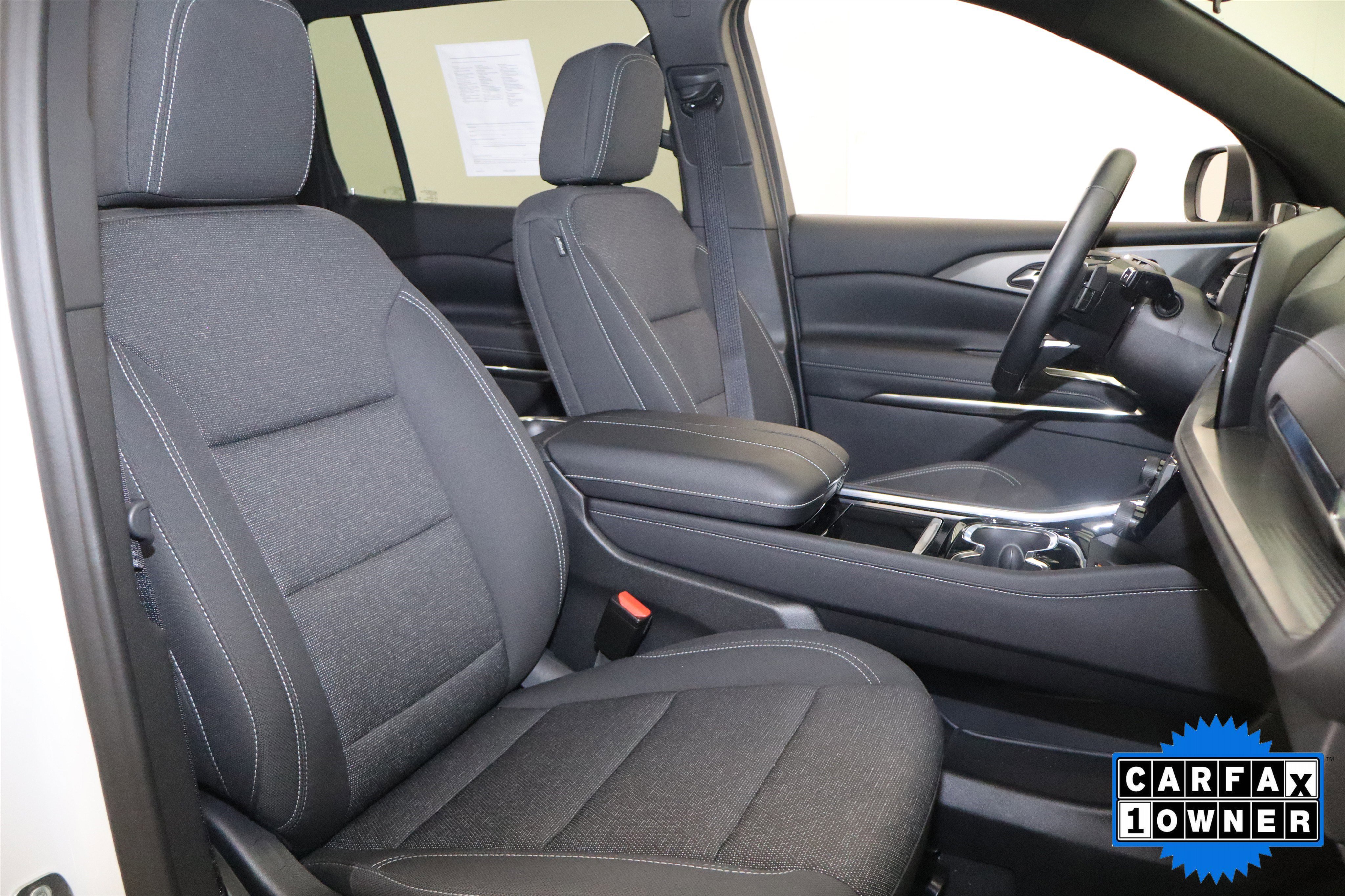 Used 2024 Chevrolet Traverse LT FWD image 21