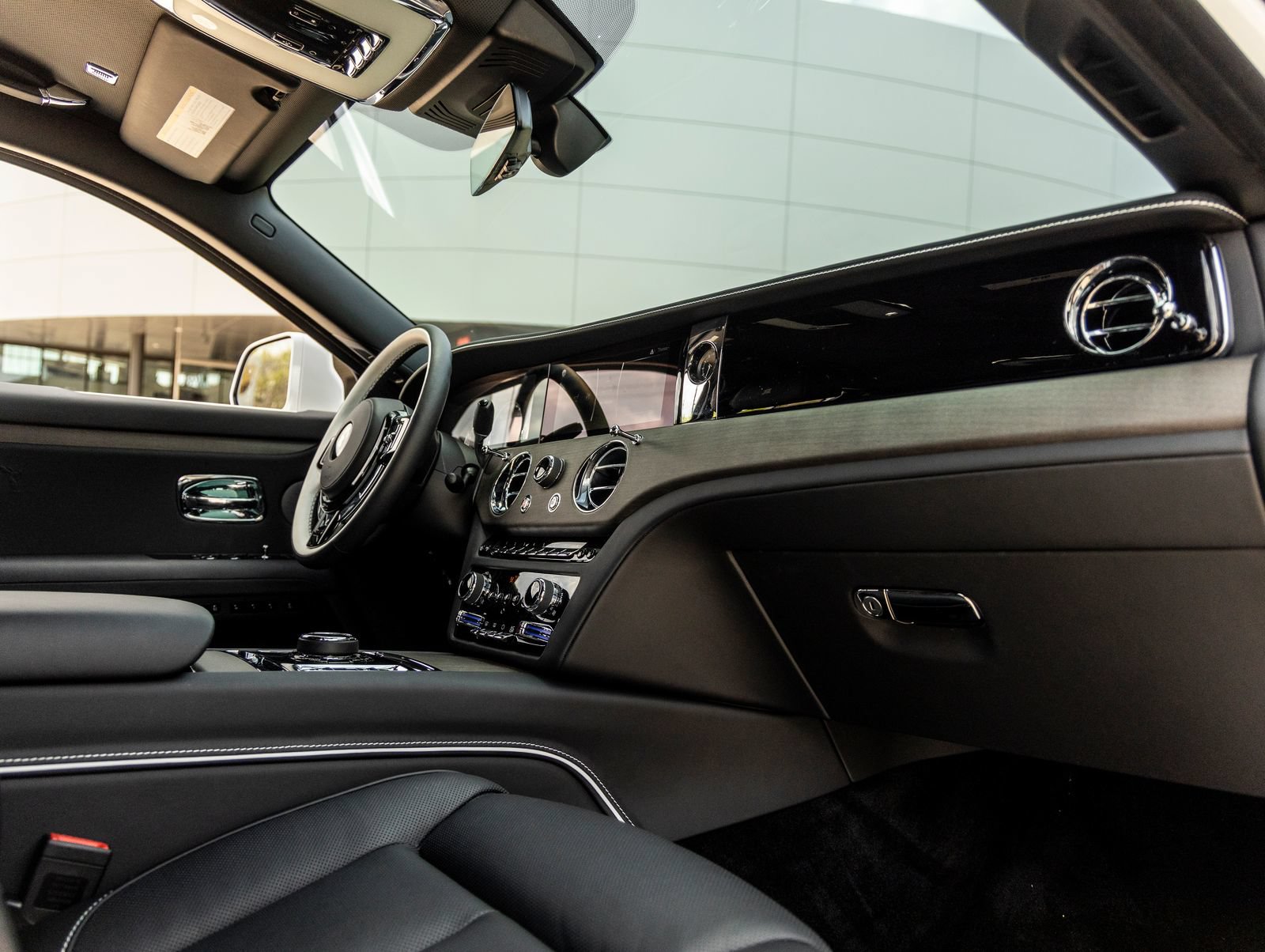 Certified 2024 Rolls-Royce Ghost AWD/4WD image 49
