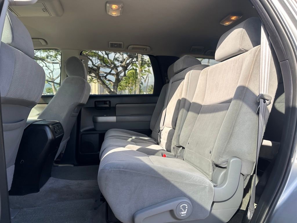 Used 2008 Toyota Sequoia SR5 RWD image 11