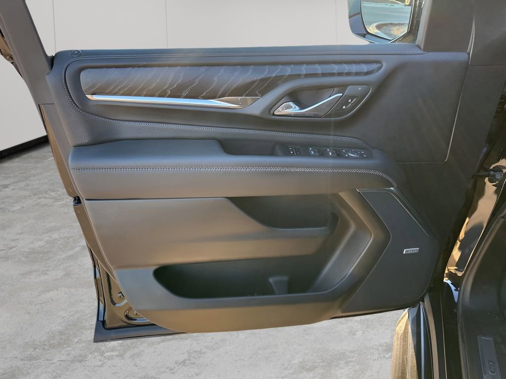 Used 2024 GMC Yukon Denali w/ Max Trailering Package image 24