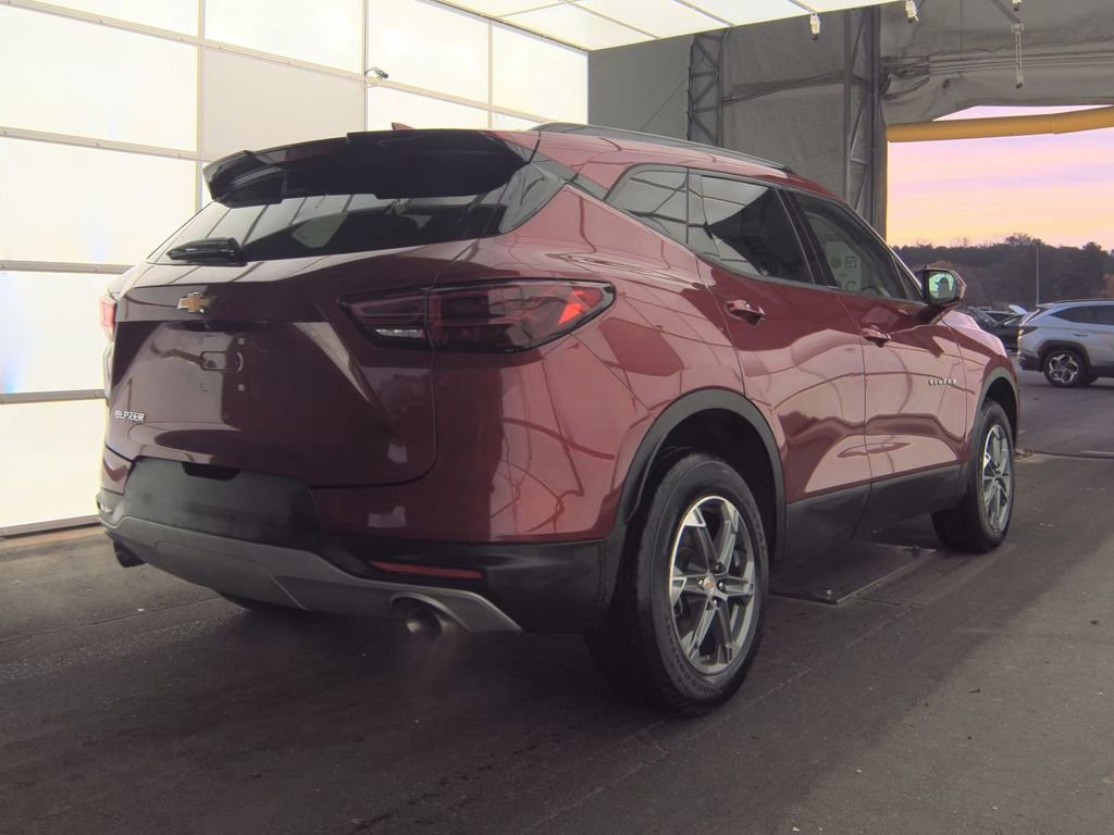 Used 2024 Chevrolet Blazer LT w/ Convenience Package image 6