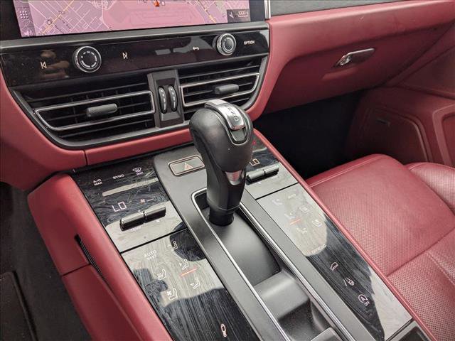 Used 2022 Porsche Macan GTS AWD/4WD image 11