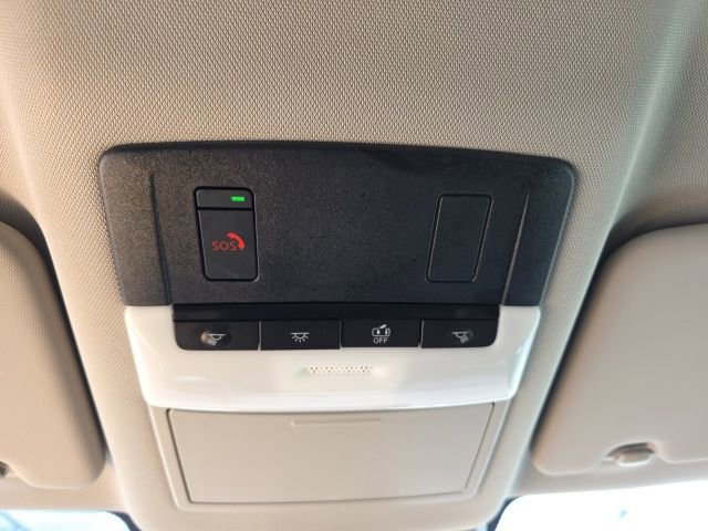 Used 2023 Nissan Rogue SV image 20