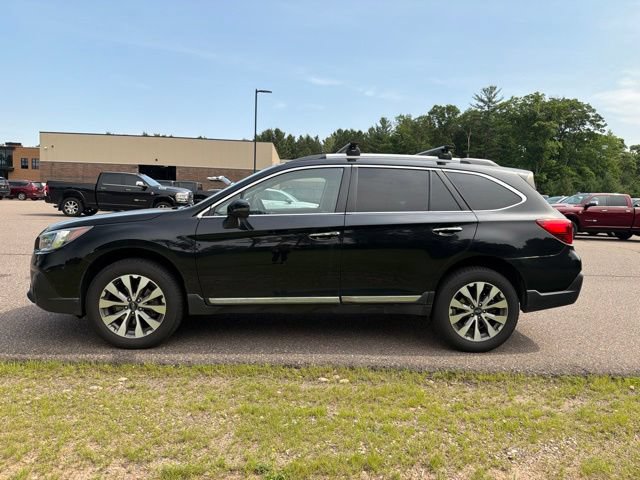 Used 2019 Subaru Outback 3.6R Touring w/ Popular Package #3A AWD/4WD image 3