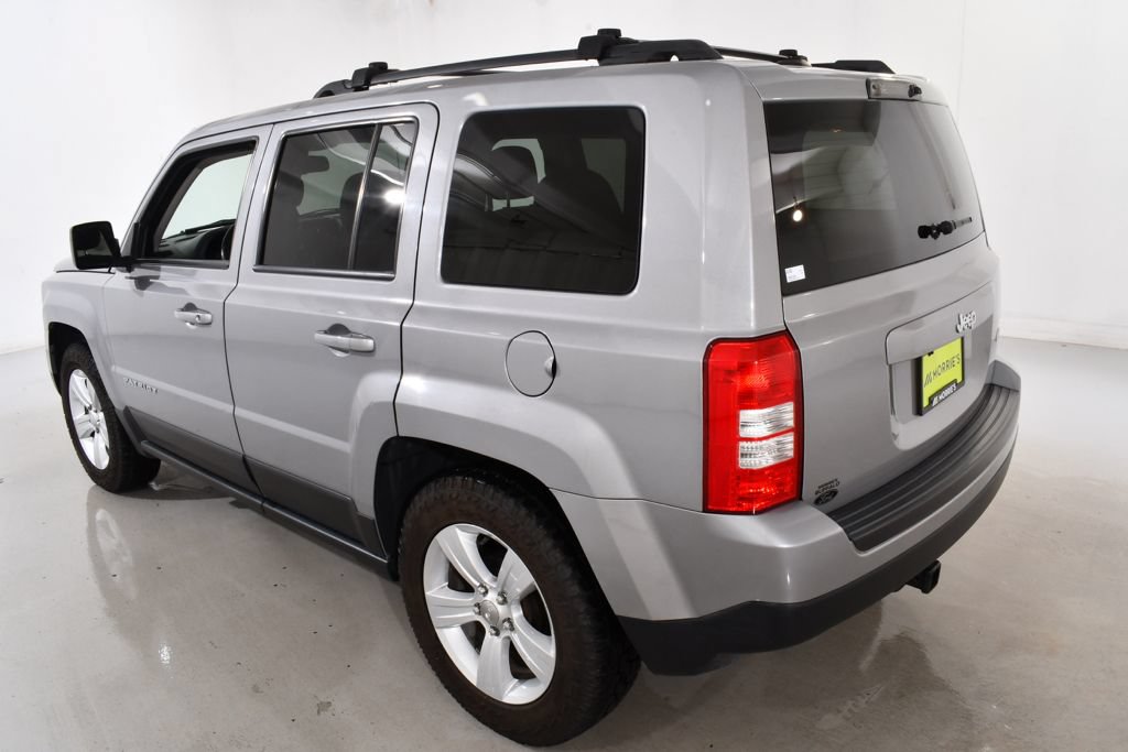 Used 2017 Jeep Patriot Latitude FWD image 15
