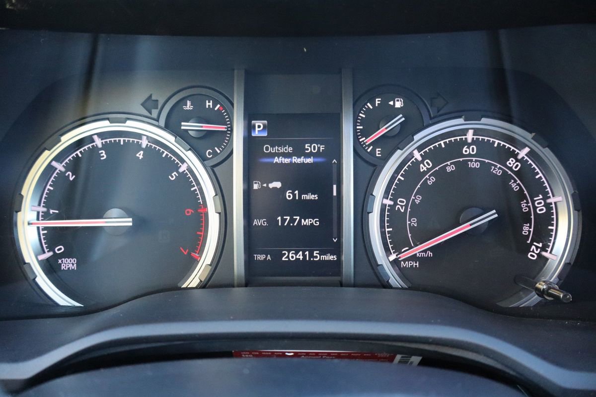 Used 2022 Toyota 4Runner TRD Off-Road Premium image 34