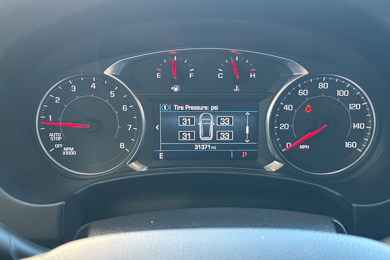 Used 2024 GMC Terrain SLE image 33