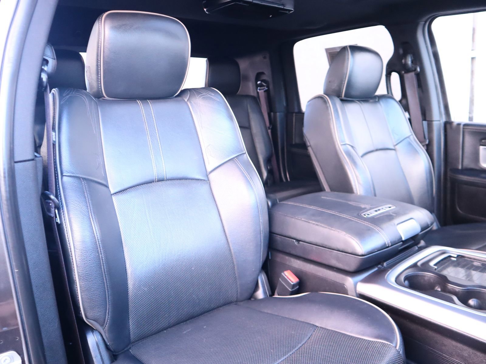 Used 2017 RAM 2500 Limited image 56