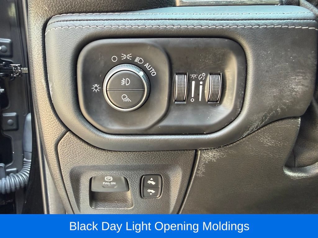 Certified 2020 RAM 1500 Limited w/ Black Appearance Package AWD/4WD image 29