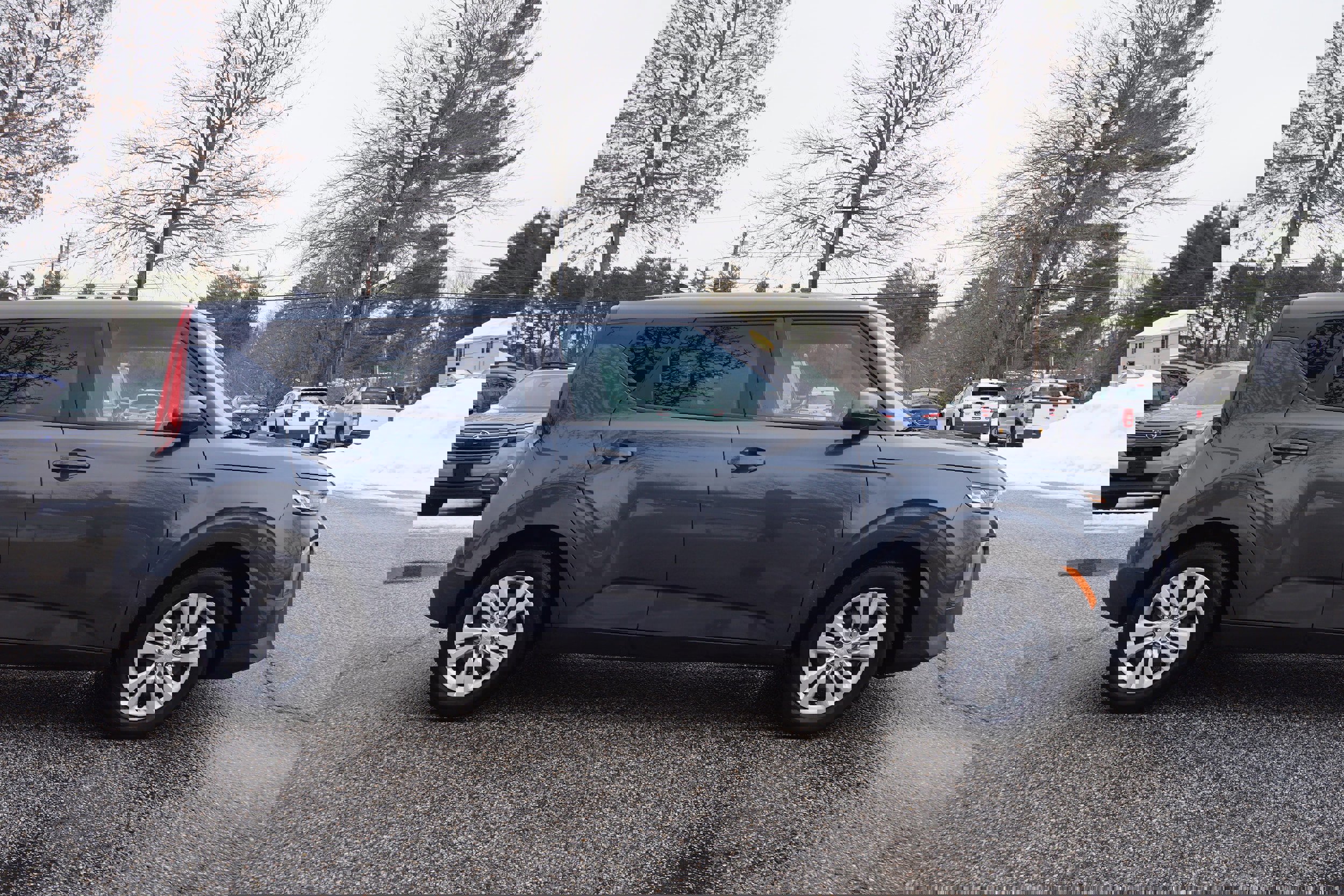 Used 2020 Kia Soul LX image 4