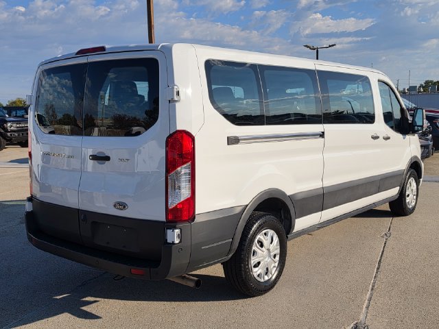 Used 2025 Ford Transit 350 XLT RWD image 8